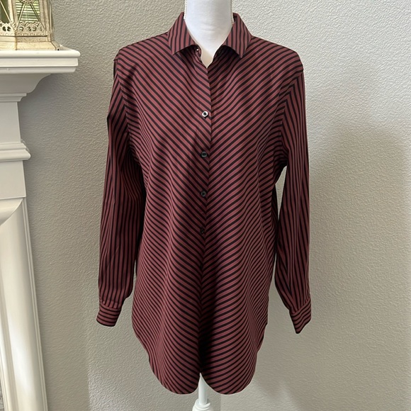 Chico’s No Iron Stretch Sable Imperial Stripe Tunic - Picture 6 of 13